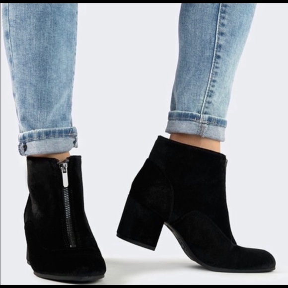 Circus by Sam Edelman Shoes - SAM EDELMAN VANESSA Black Booties Size:7.5